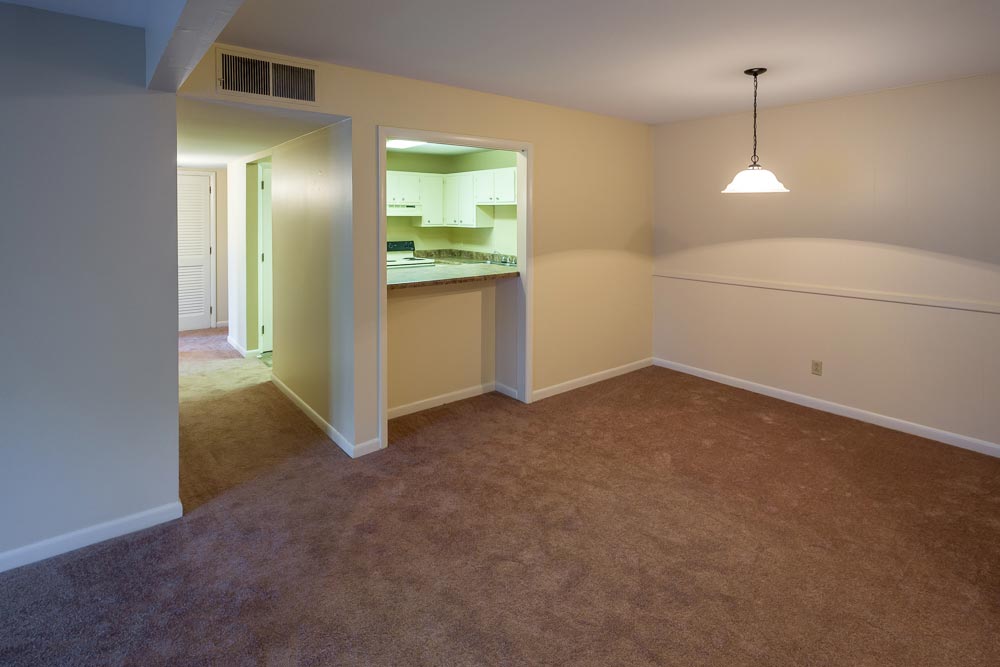 2 Bedroom & 1 Bath Apartment Photos at Canterbury ...