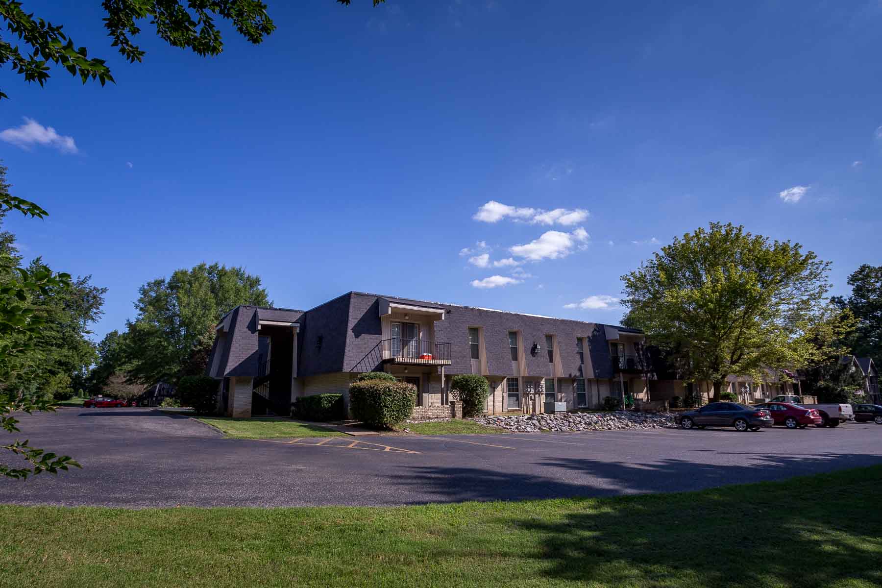 Canterbury Apartments in Hopkinsville, KY, A higher standard of living.